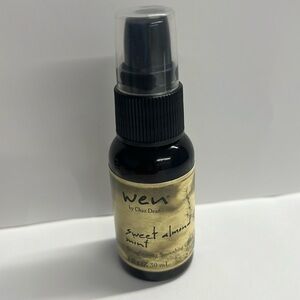 WEN by Chaz Dean Straightening Smoothing Gloss Pump 1 fl oz. Sweet Almond Mint